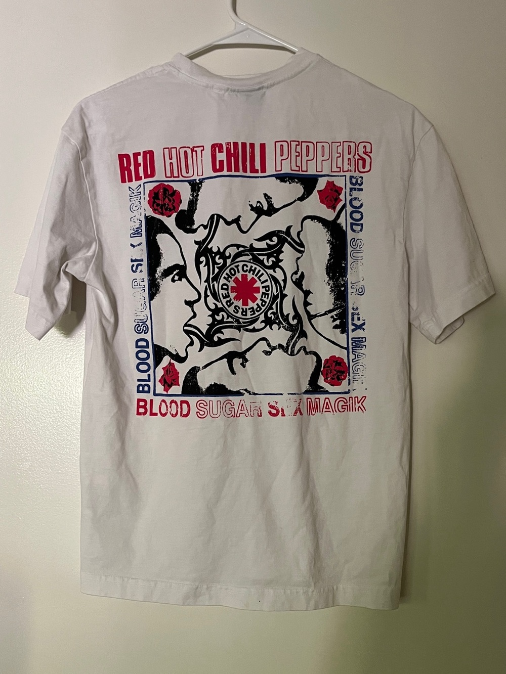 Red Hot Chili Peppers classic rock Tee / band t-shirt